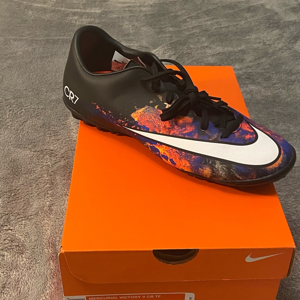 Men’s Nike Soccer Cleats